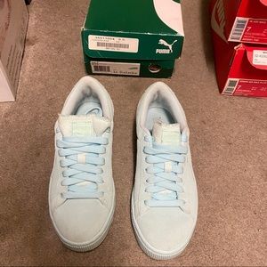 LIKE NEW! Puma Suede Clearwater Blue.